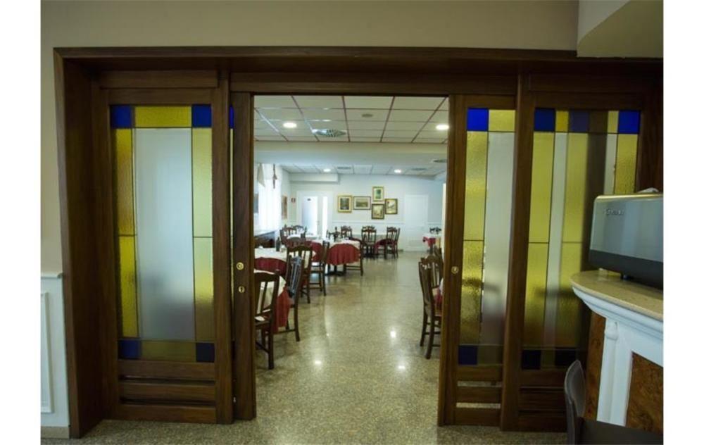 Hotel Vazzana Volpiano Buitenkant foto