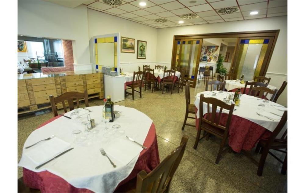 Hotel Vazzana Volpiano Buitenkant foto